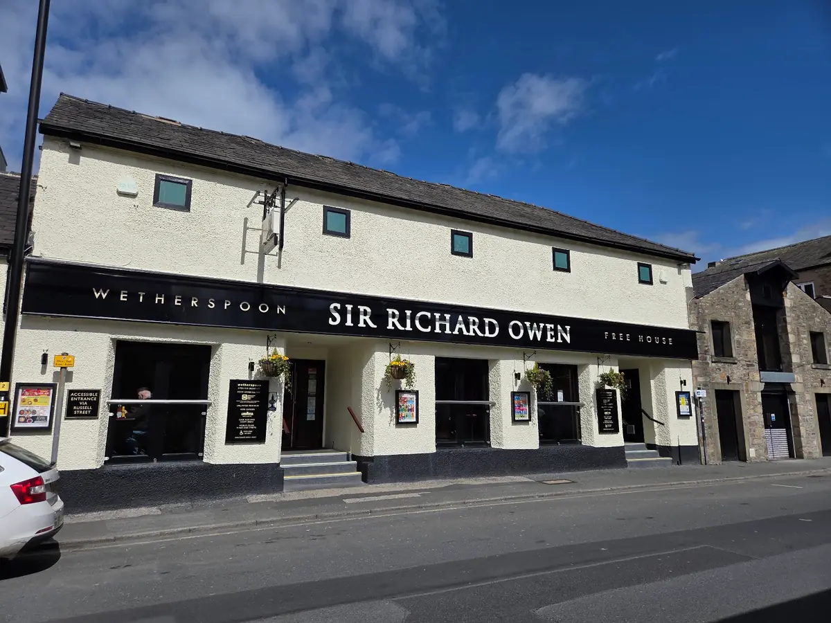 The Sir Richard Owen — Bars in Lancaster