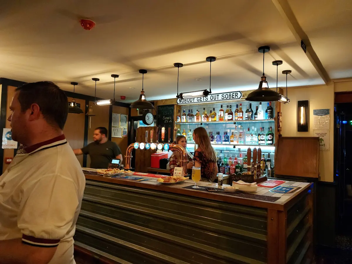 Anglers Rest photo (photo 3 of 3)