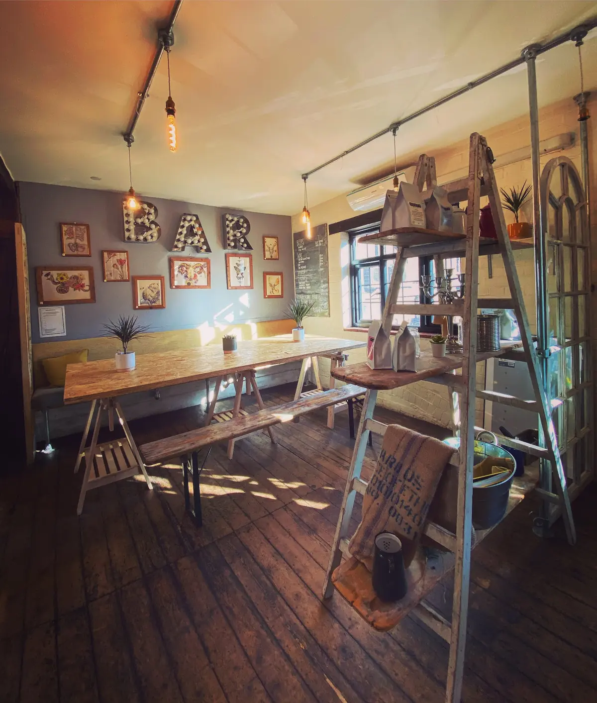 Toast Oxted — Cafes in Oxted