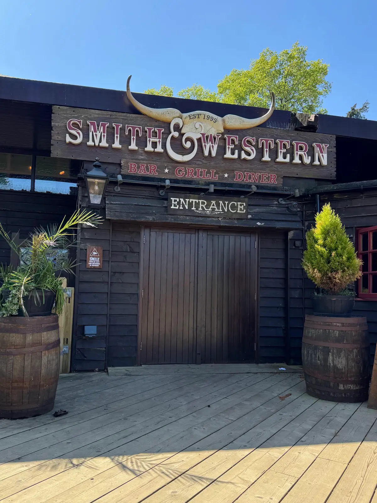Smith & Western | Tilgate Park photo (photo 1 of 3)