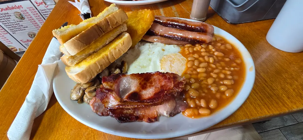 Chris's Cafe photo (photo 2 of 3)