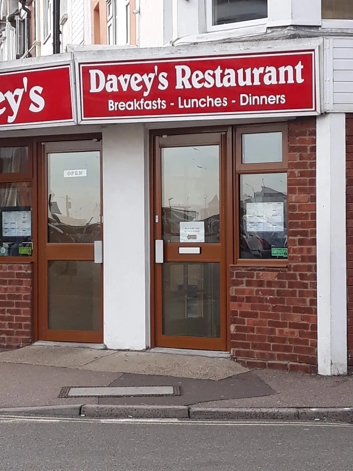 Davey's — Restaurants in Clacton On Sea