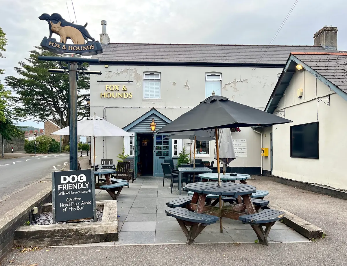 Fox & Hounds Hotel photo (photo 3 of 3)