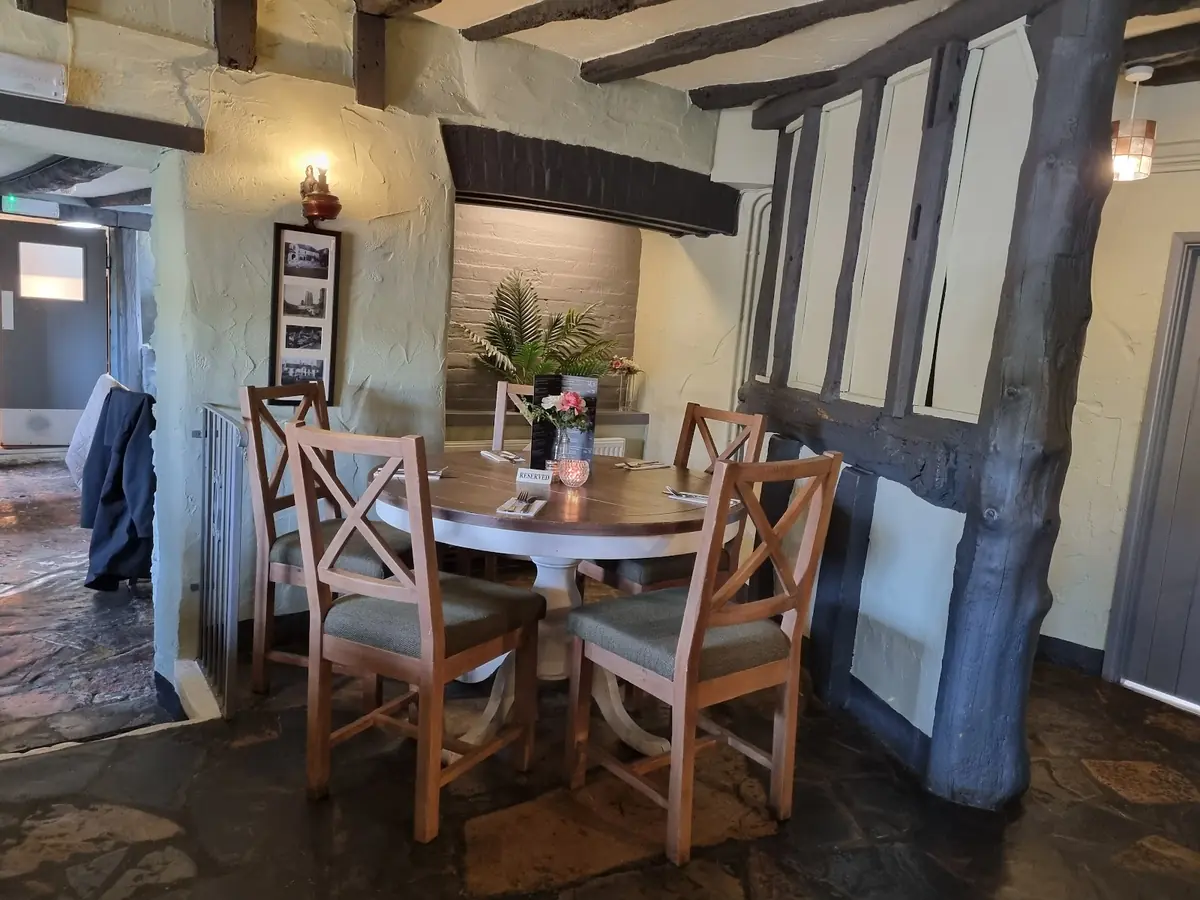 Court Farm Inn photo (photo 3 of 3)