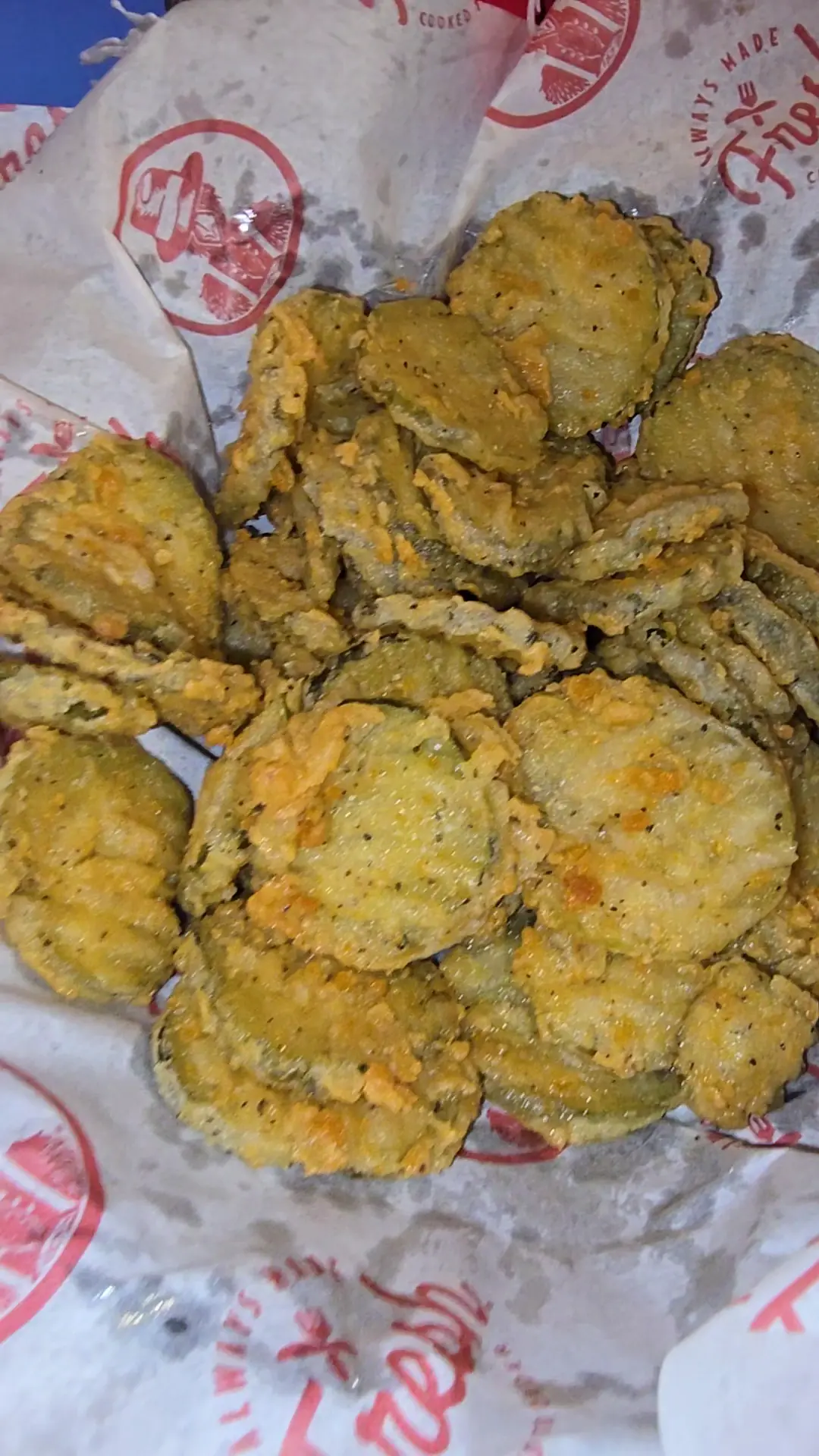 Slim Chickens photo (photo 1 of 3)