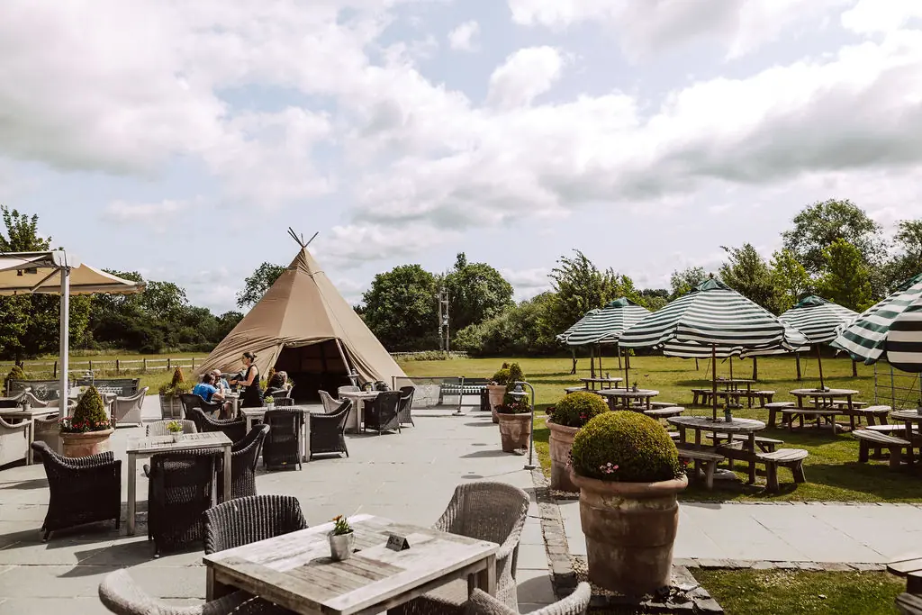 The Moat House Inn photo (photo 1 of 3)