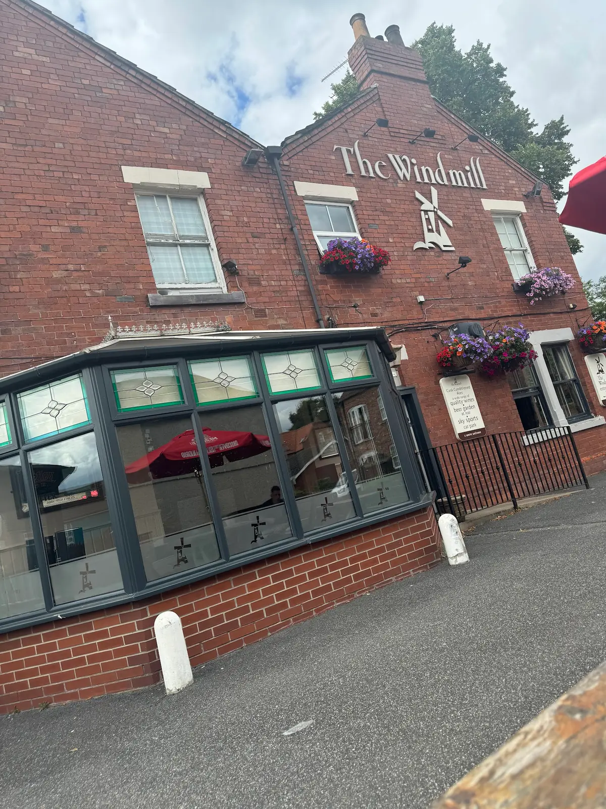 The Windmill Inn photo (photo 1 of 7)