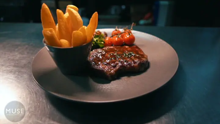 MUSE Brasserie photo (photo 1 of 3)
