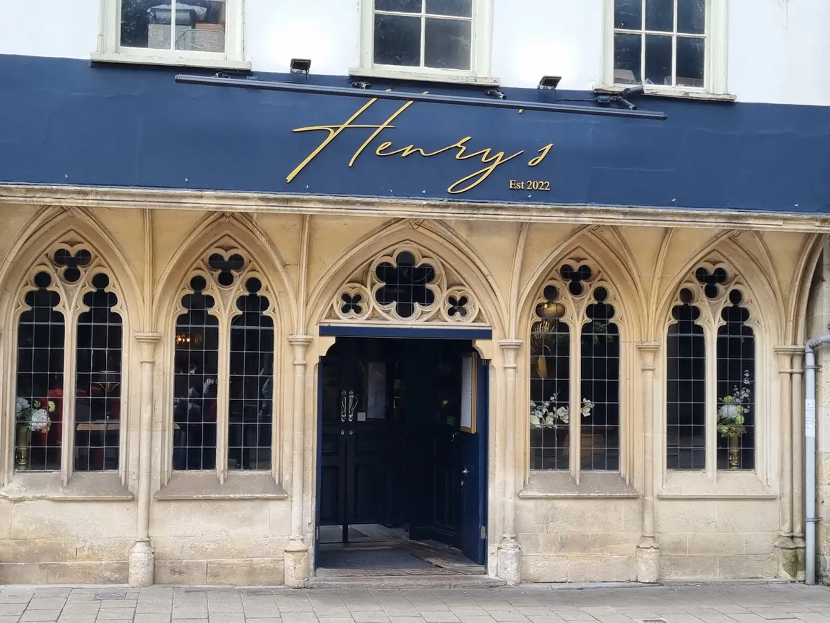 Henry's Seafood Bar & Grill — Seafood restaurants in Cirencester