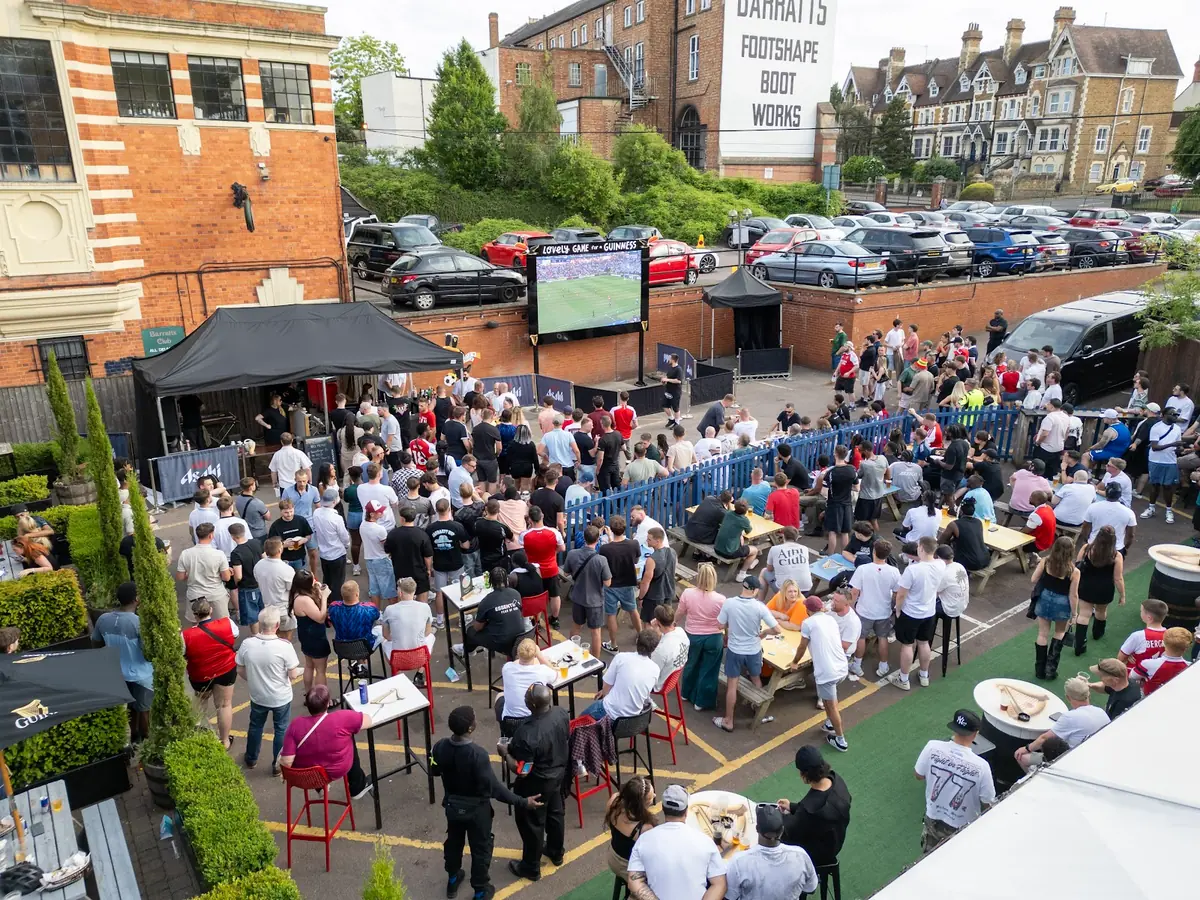 Barratts Snooker Club & Bar photo (photo 3 of 7)