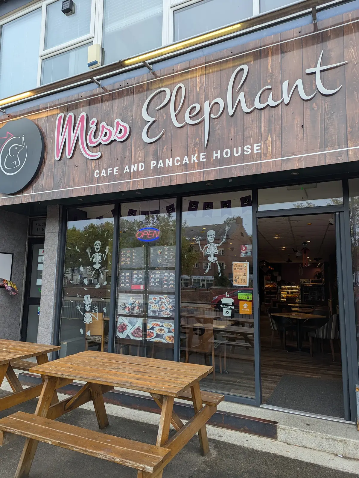 Miss Elephant, Chester Le Street