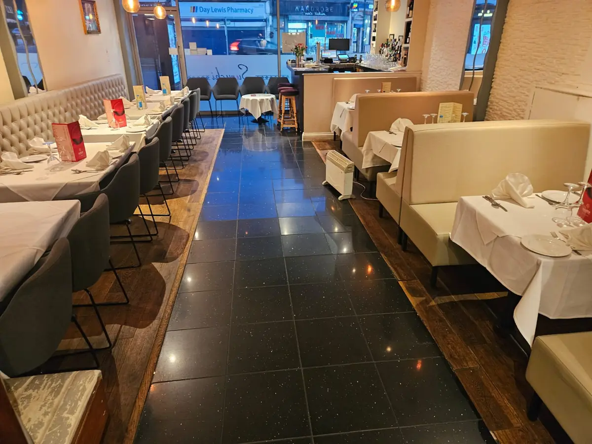 Suruchi Bromley. — Indian restaurants in Bromley