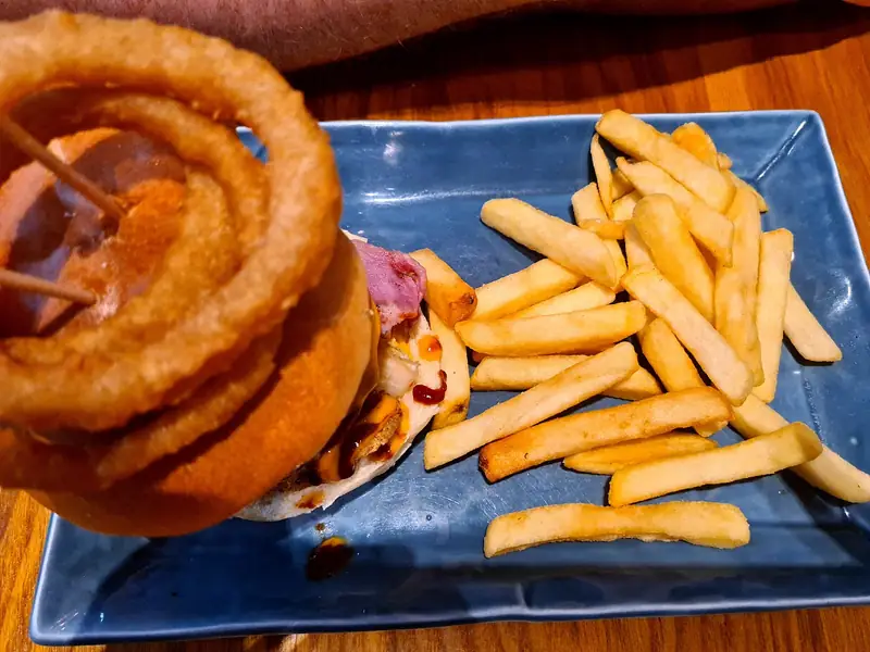 Harvester Quayside Mediacityuk photo (photo 3 of 3)