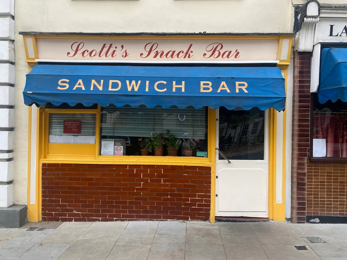 Scotti's Snack Bar