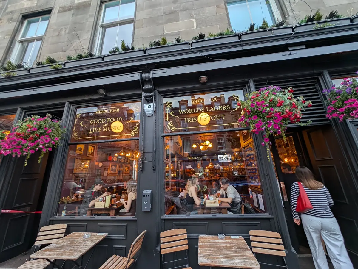 George IV Bar
