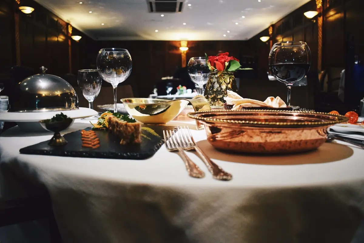 Le Raj Restaurant photo (photo 2 of 3)
