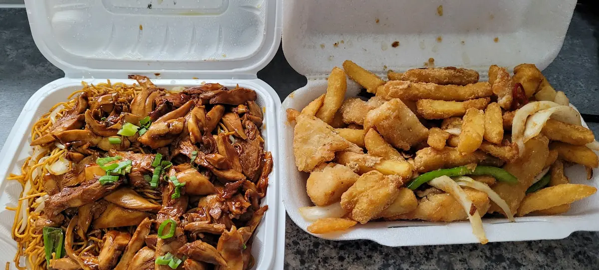 Lams Kitchen Chinese Takeaway Easterhouse photo (photo 2 of 3)