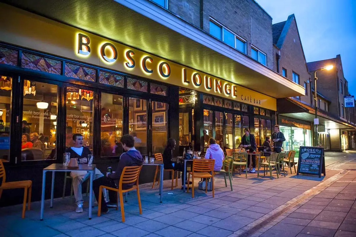 Bosco Lounge photo (photo 1 of 3)