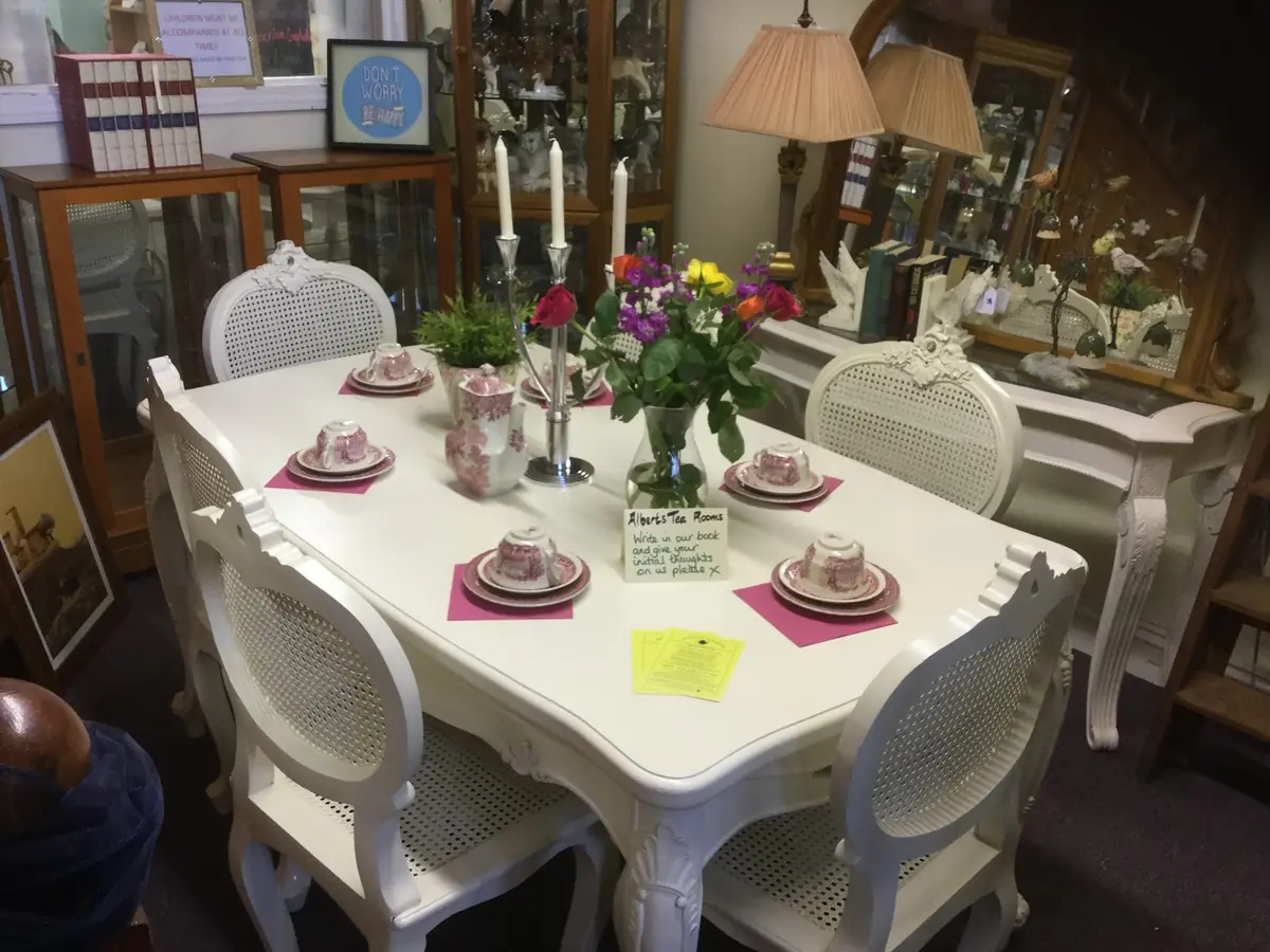 Alberts Cafe & Tea Room photo (photo 4 of 7)
