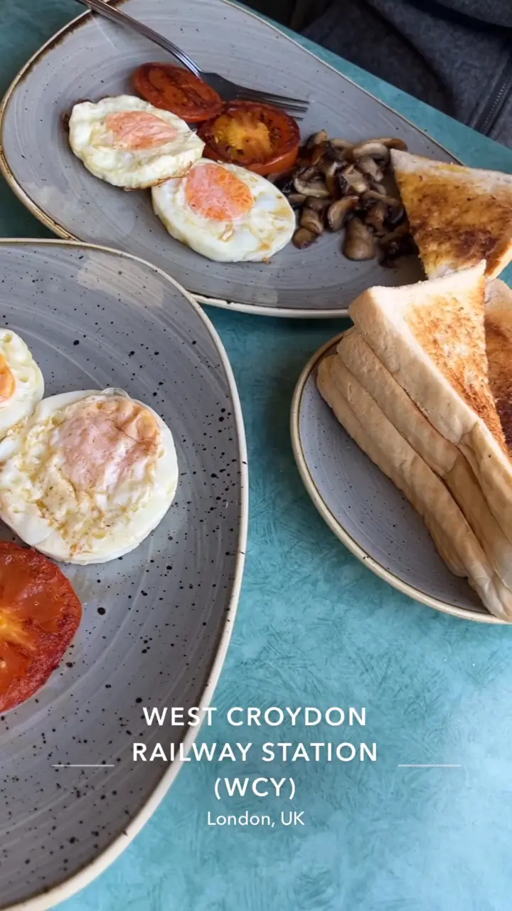 Golden Chefs Cafe photo (photo 1 of 3)