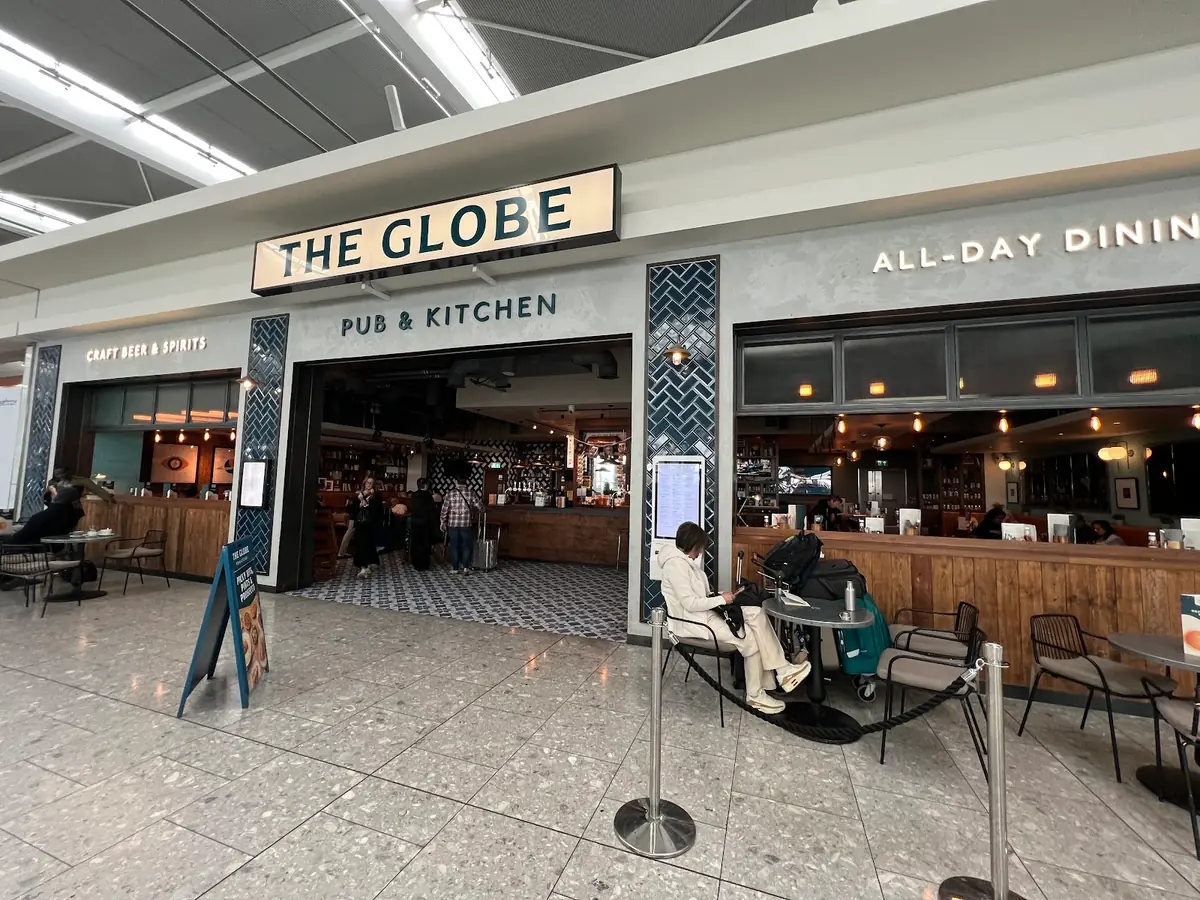 The Globe Pub & Kitchen photo (photo 3 of 3)