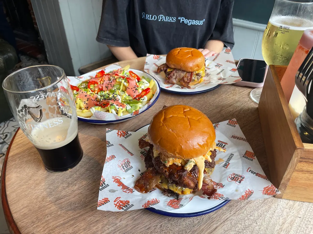 Fupburger photo (photo 1 of 3)