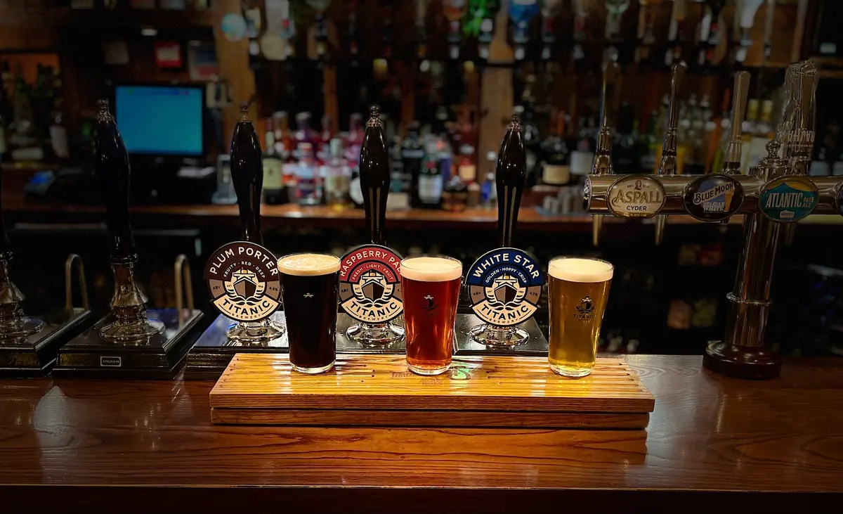 The Queens Head photo (photo 2 of 3)