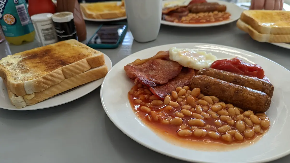 Double Ds Cafe — Cafes in Hyde