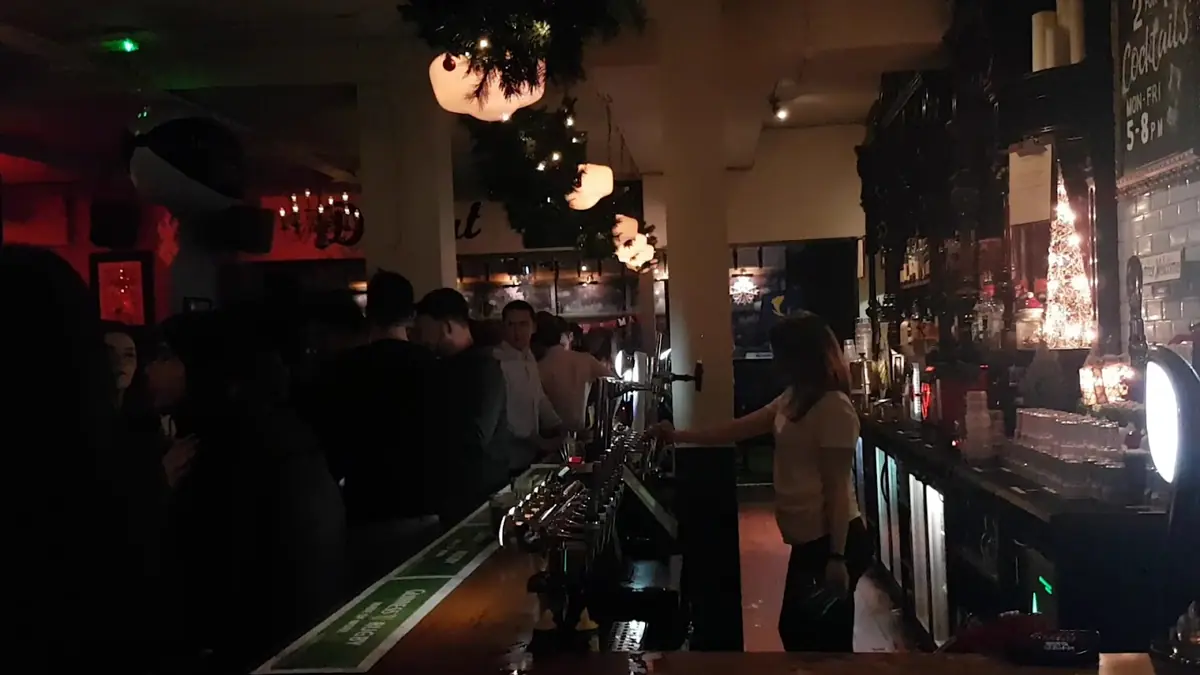 Bear Tavern - Twickenham photo (photo 1 of 2)