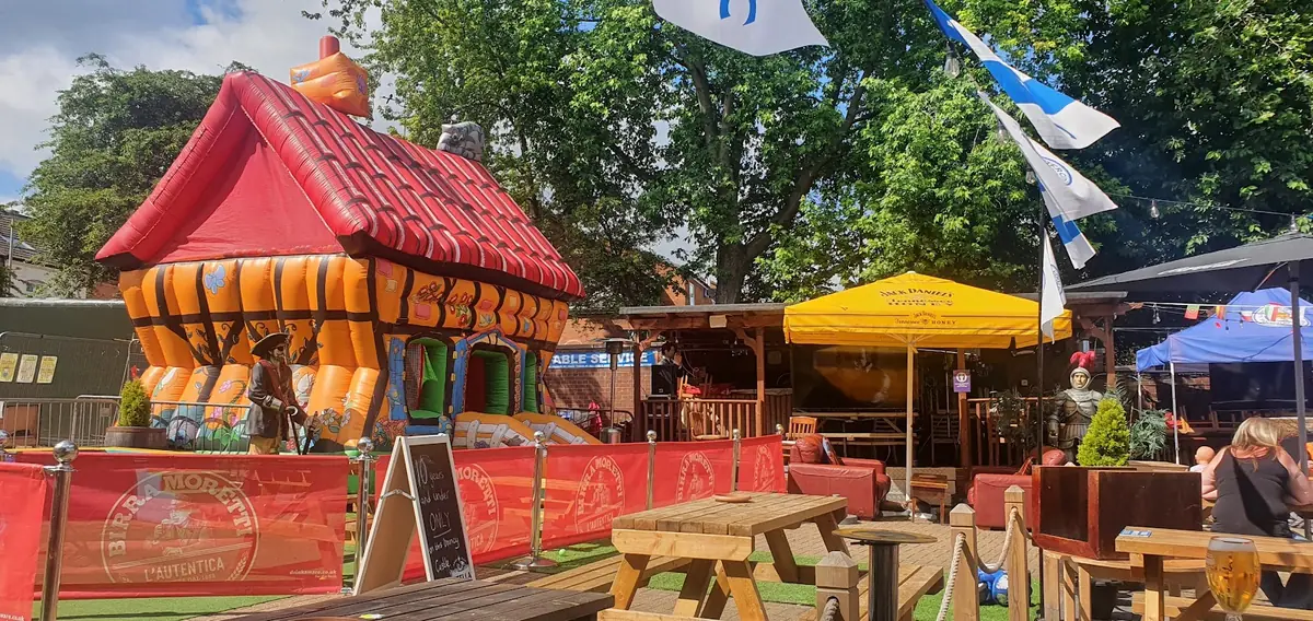 The Crows Nest — Bars in Leicester