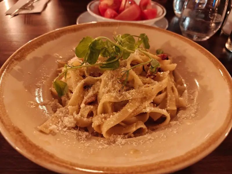 Buon Gusto Italian Restaurant photo (photo 2 of 3)