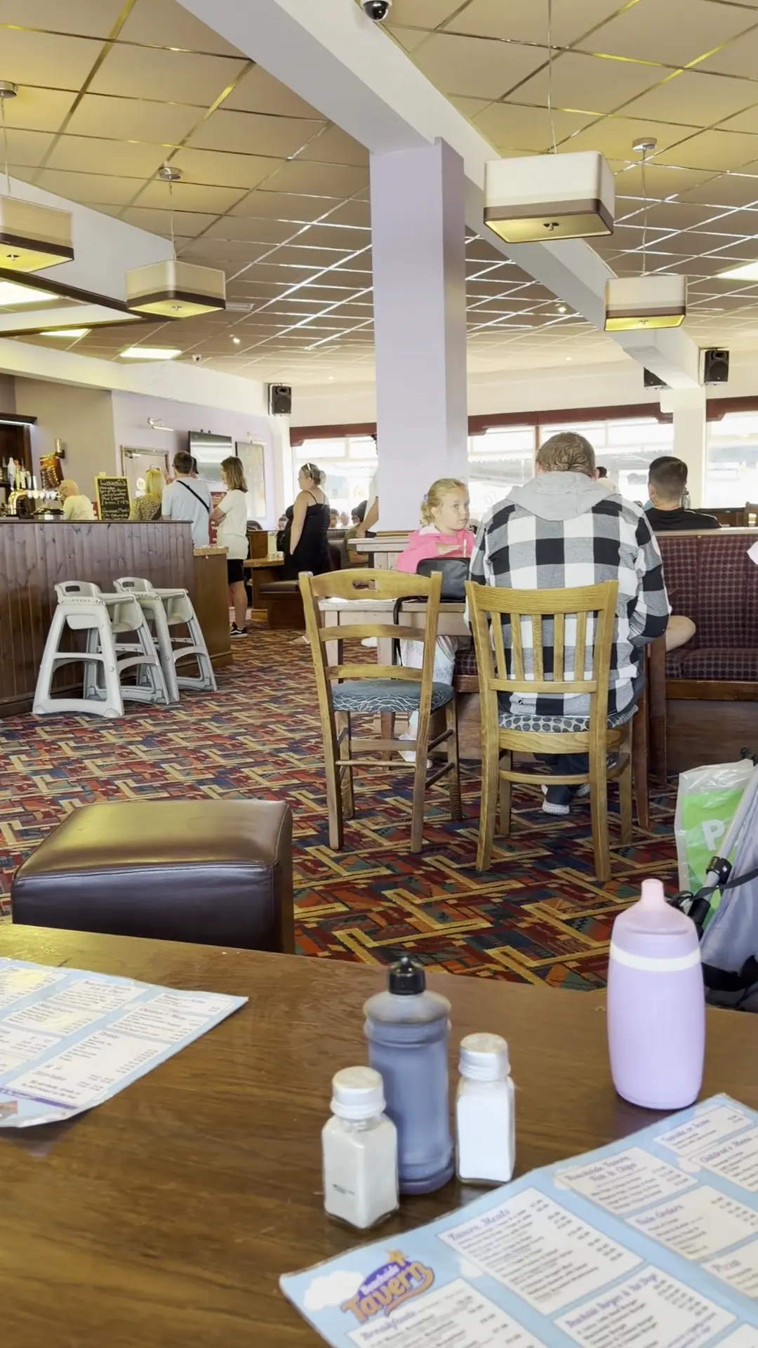 Beachside Tavern photo (photo 1 of 3)