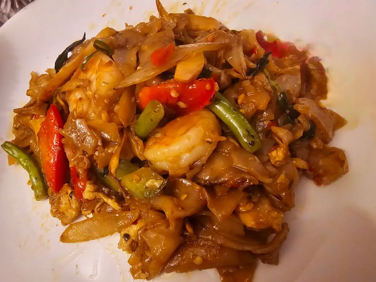 Take Thai photo (photo 1 of 3)