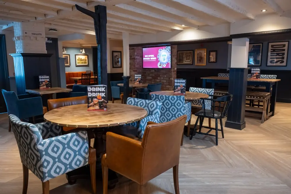 Vine Inn — Bars in Romsey