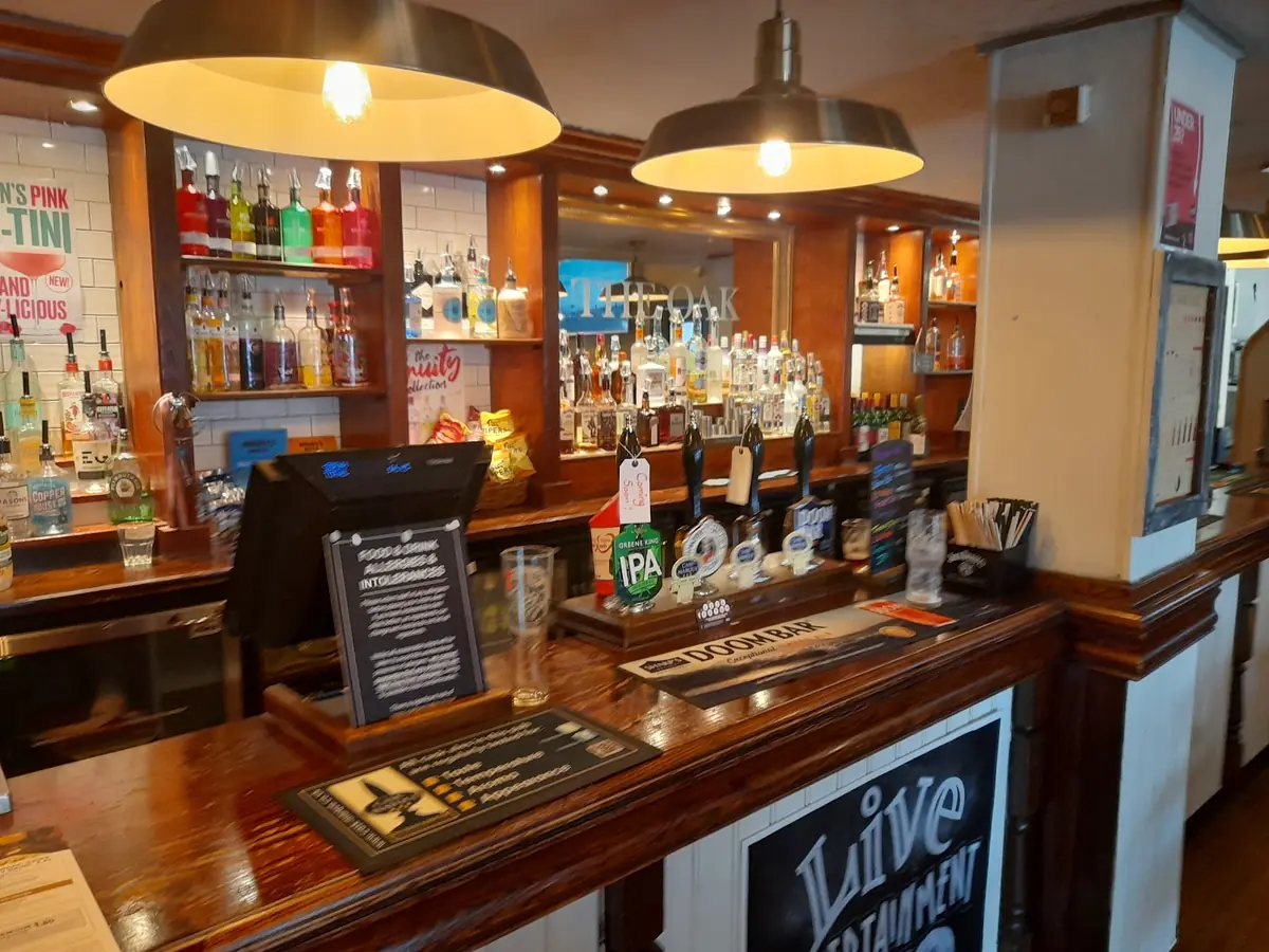 The Oak Sutton Coldfield — Bars in Sutton Coldfield