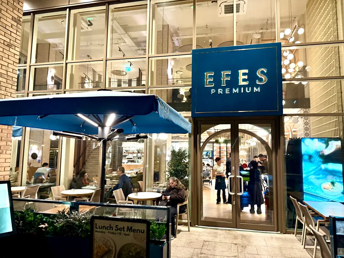 Efes Premium photo (photo 1 of 3)
