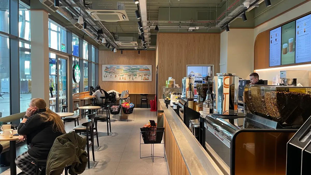 Starbucks Coffee Company photo (photo 2 of 3)