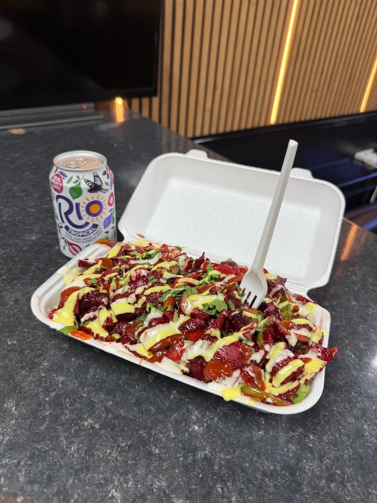 Khans Takeaway photo (photo 2 of 2)