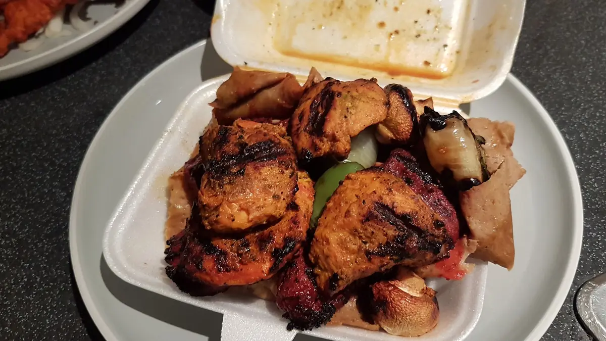 Amran Tandoori