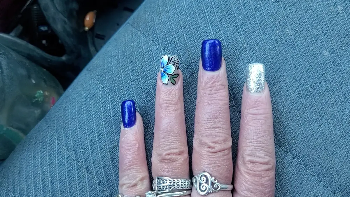 Nail Tek photo (photo 2 of 3)