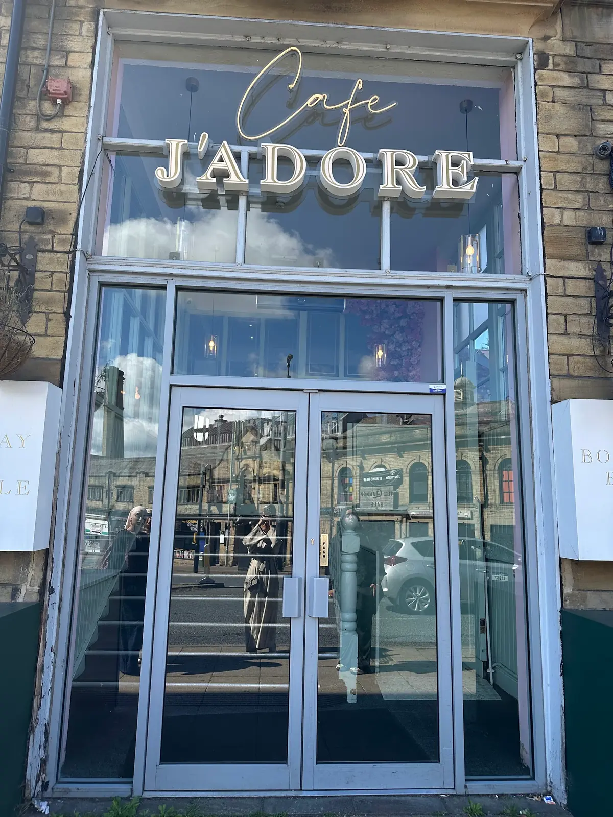 Cafe J'adore photo (photo 1 of 3)