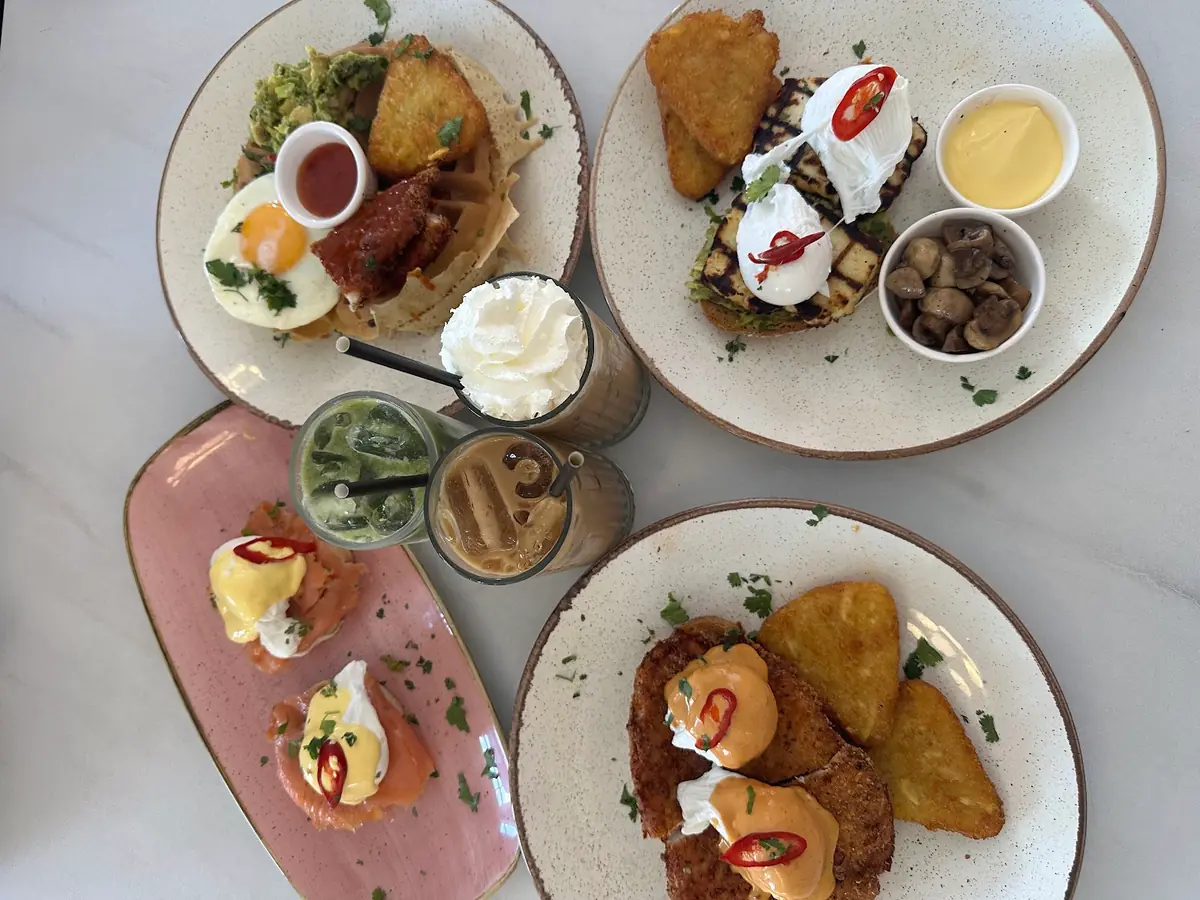 Cafe J'adore — Restaurants in Bradford