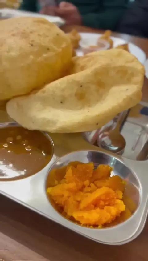 Bharawan Da Dhaba photo (photo 1 of 3)