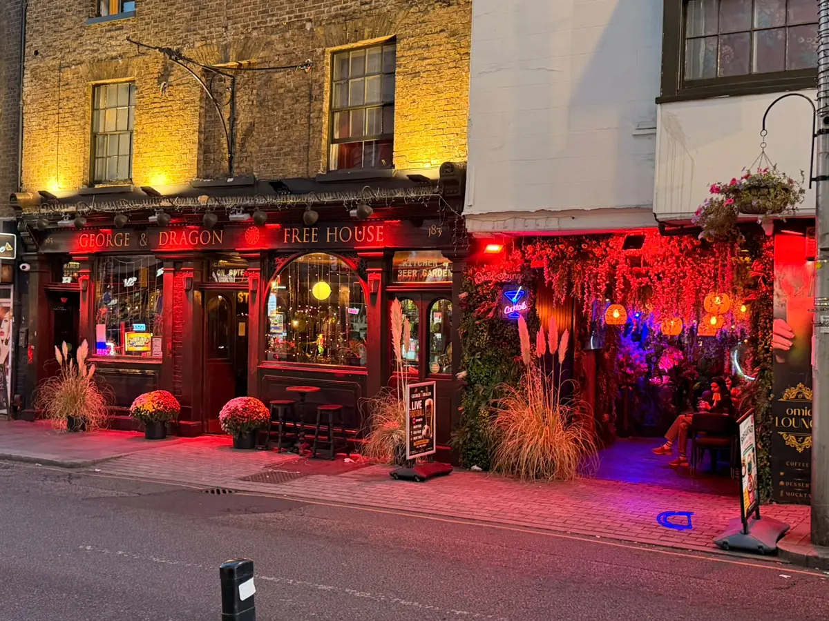 The George & Dragon — Bars in London