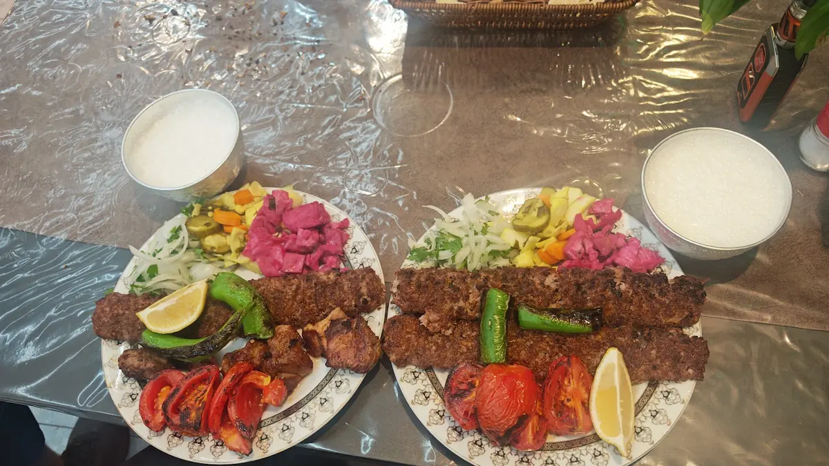 Mina restaurant photo (photo 3 of 3)