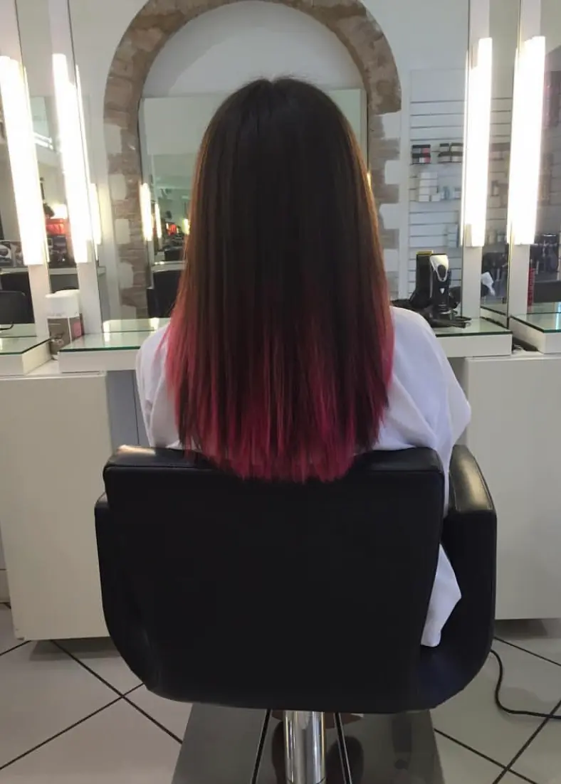 Salon Lauren Klein photo (photo 1 of 3)