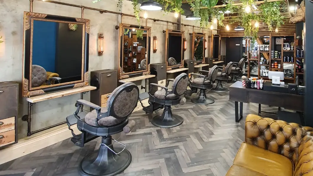 UK barber shop photo (photo 3 of 3)