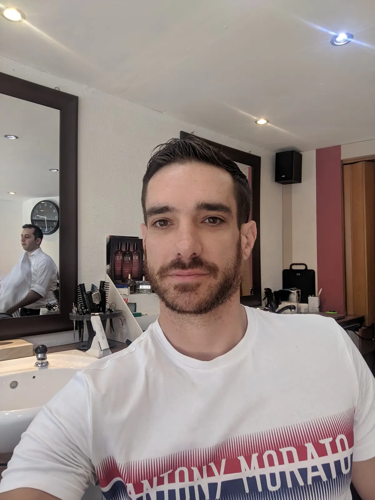 UK barber shop photo (photo 1 of 3)