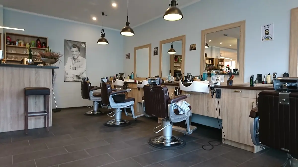 Mo's Coiffeur & Barbier — Hair Salons in Rastede
