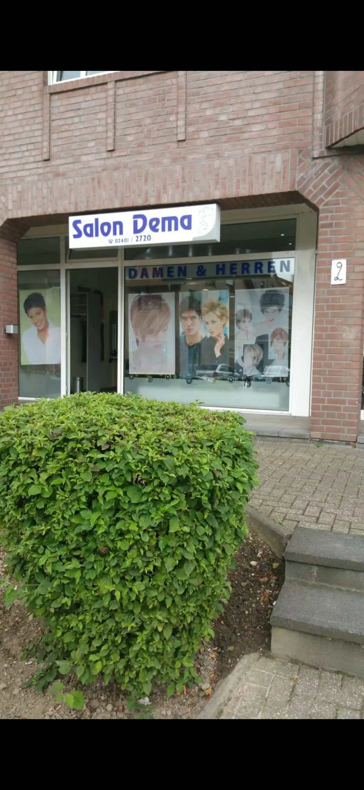 Salon Hair Salon Dema photo (photo 1 of 3)